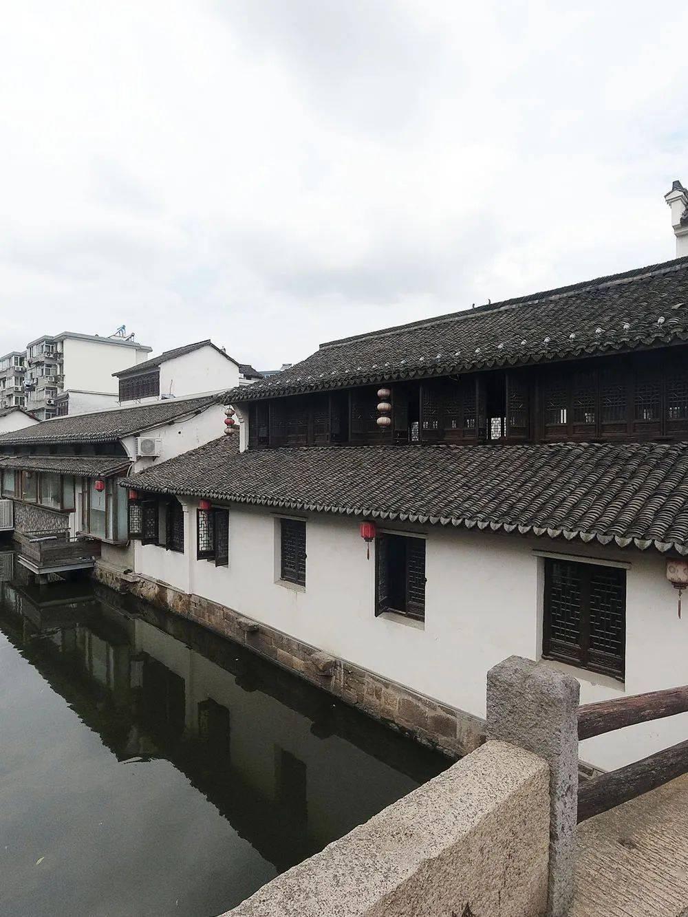 TCL 科技发布 2023 年度业绩预告